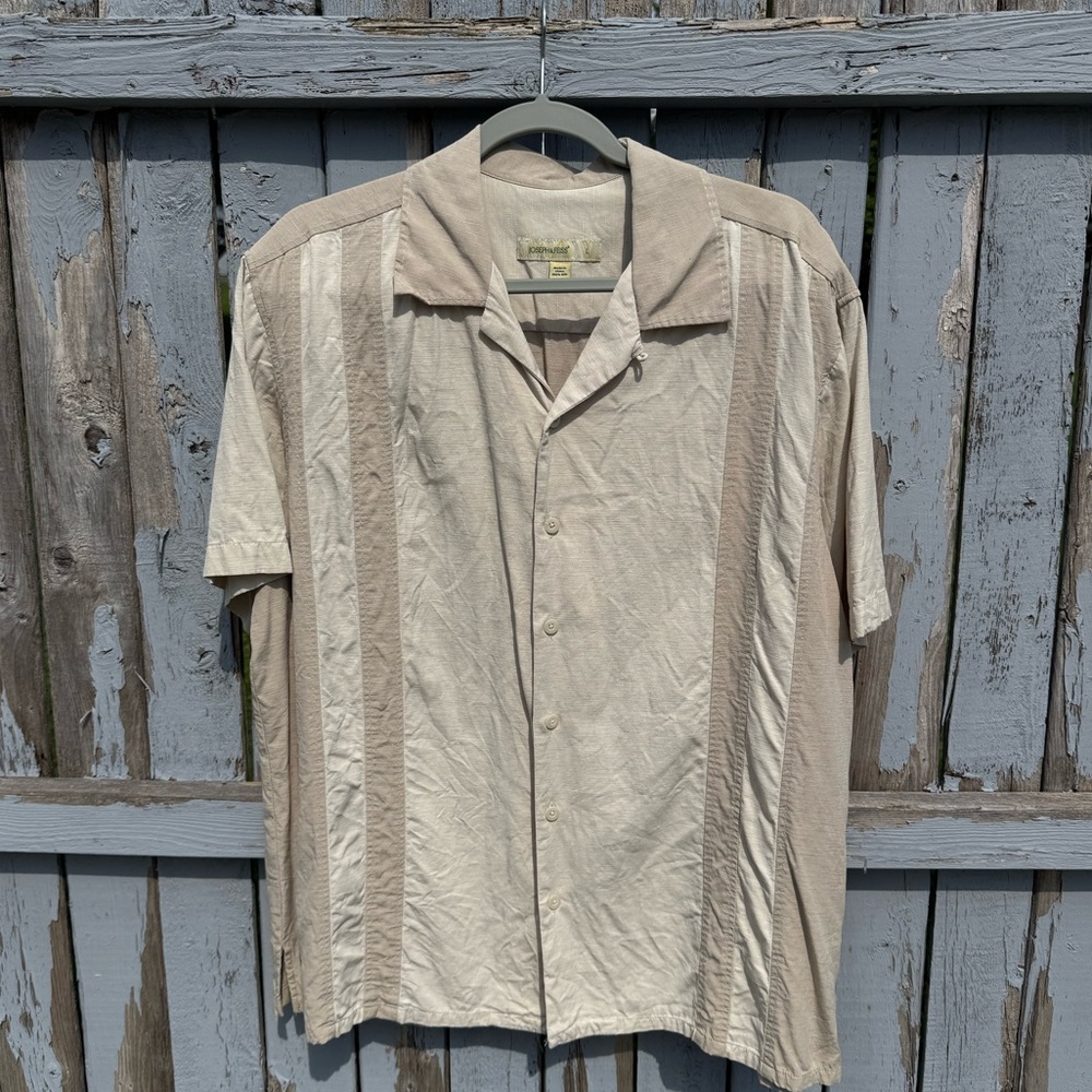 Joseph & Feiss Shirt Large 100% Silk Light Tan Short Sleeve